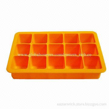 15-hole ice cube tray, sized 18.5x11.7x3.5cm